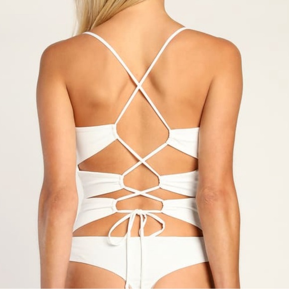 Backless Bodysuit - Picture 3 of 6